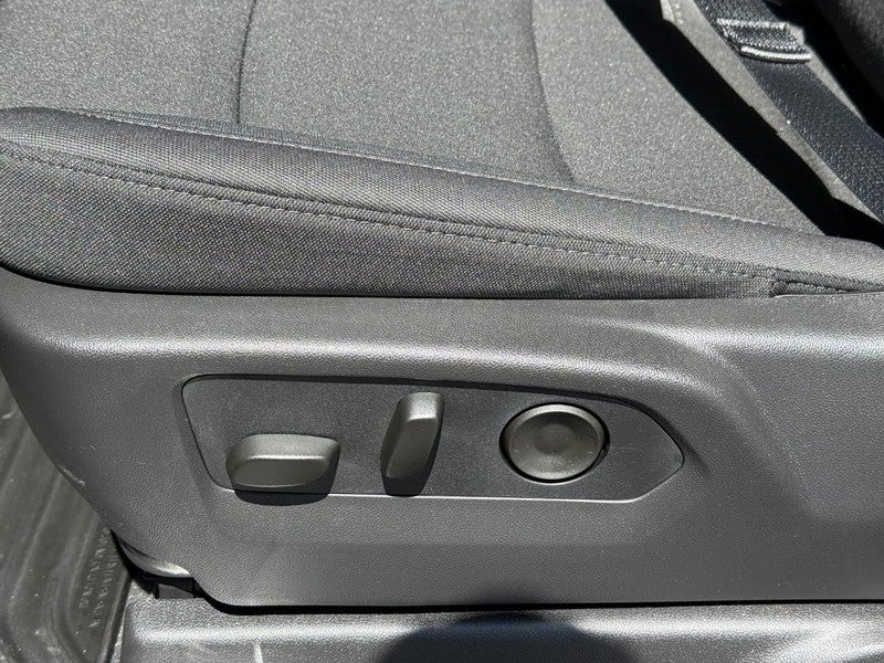 2026 Chevrolet Silverado 1500 4WD Crew Cab 147" RST