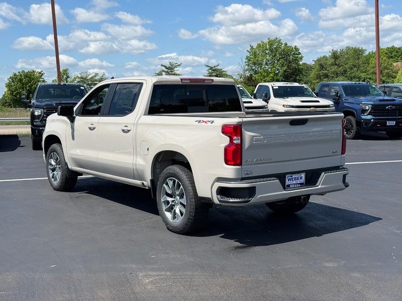 2026 Chevrolet Silverado 1500 4WD Crew Cab 147" RST