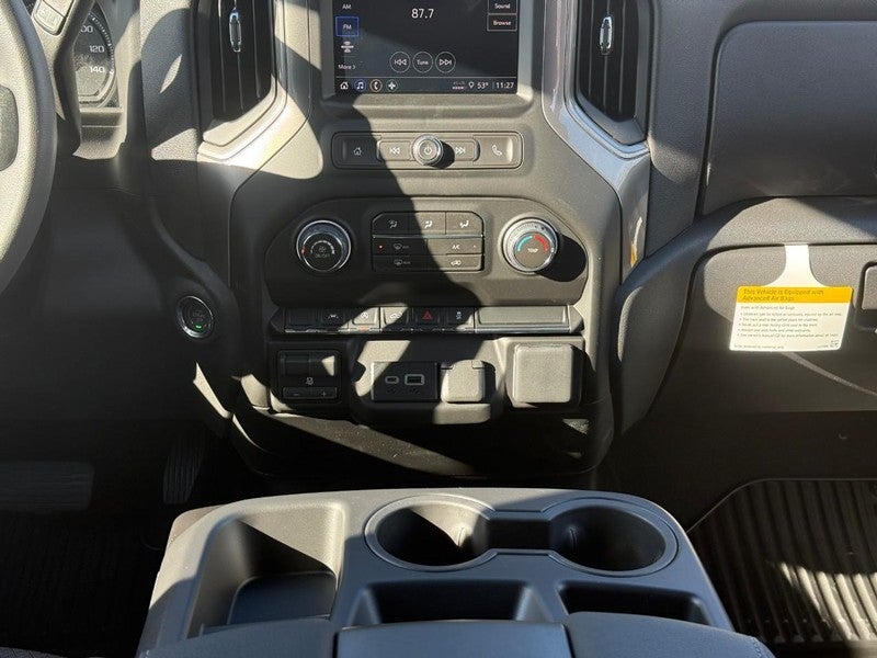 2026 Chevrolet Silverado 1500 4WD Crew Cab 147" Custom