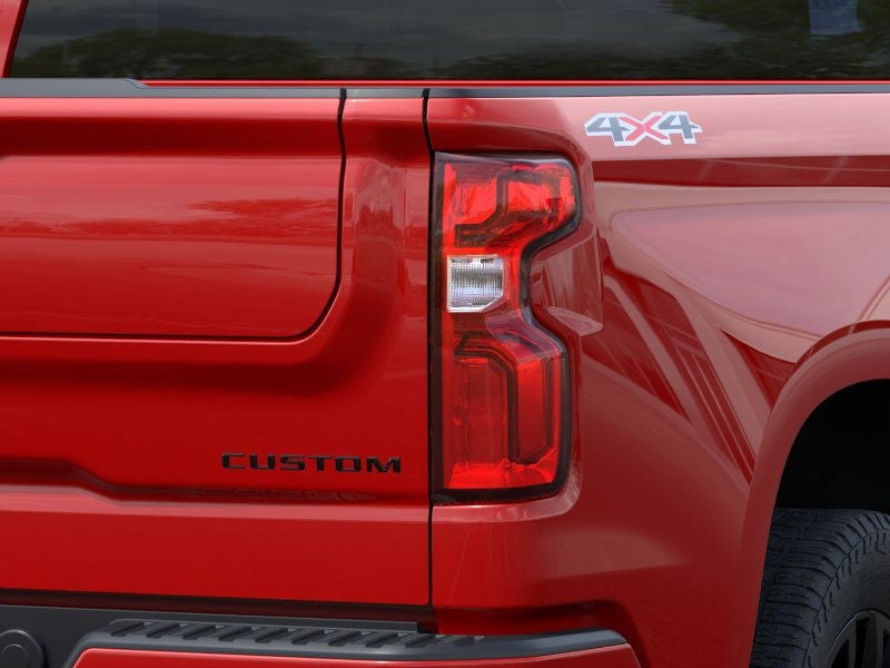 2026 Chevrolet Silverado 1500 4WD Crew Cab 147" Custom