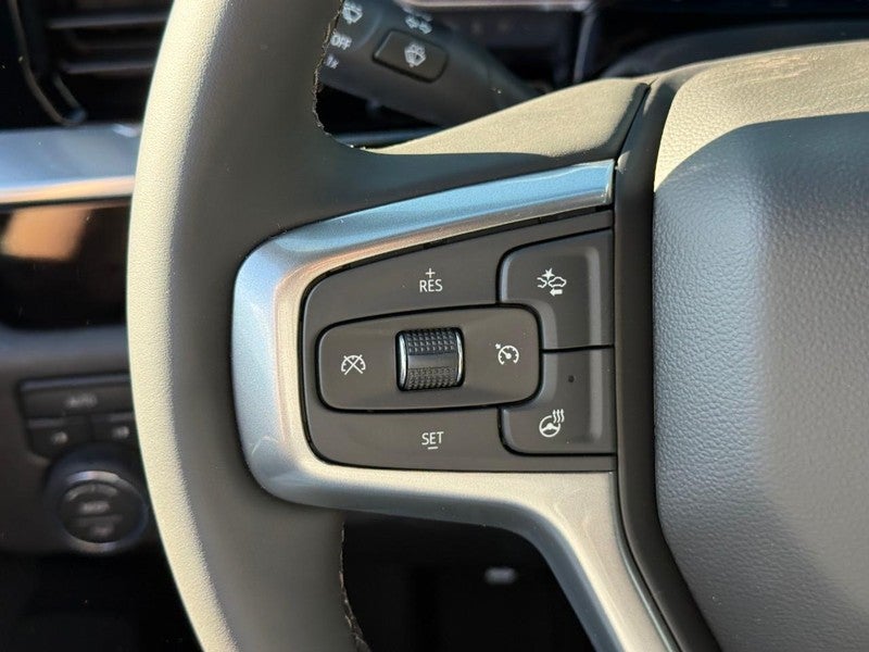 2026 Chevrolet Silverado 1500 4WD Crew Cab 147" LT w/1LT