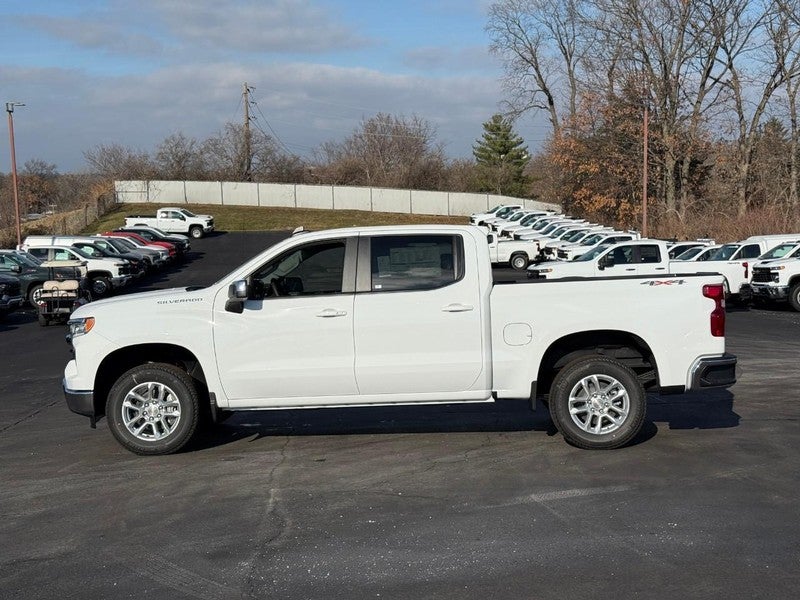 2026 Chevrolet Silverado 1500 4WD Crew Cab 147" LT w/1LT