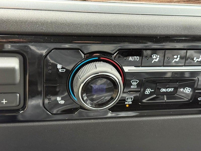 2026 Chevrolet Silverado 1500 4WD Crew Cab 147" RST