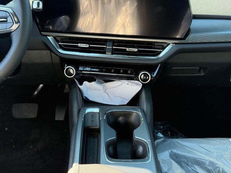 2026 Chevrolet Equinox EV 4dr LT1 w/PCY