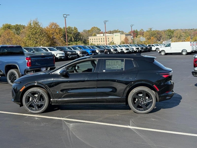 2026 Chevrolet Equinox EV 4dr RS