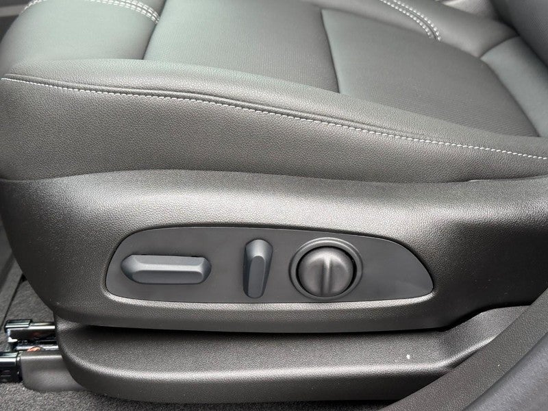 2026 Chevrolet Blazer FWD 4dr LT w/3LT