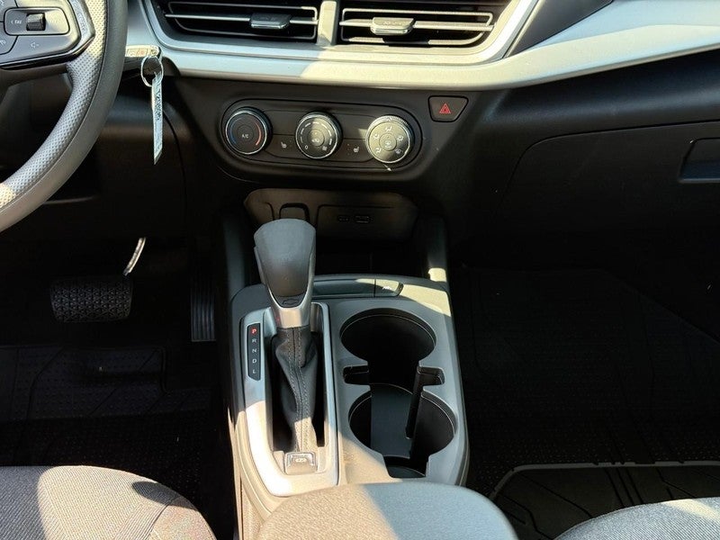 2026 Chevrolet Trax FWD 4dr LS