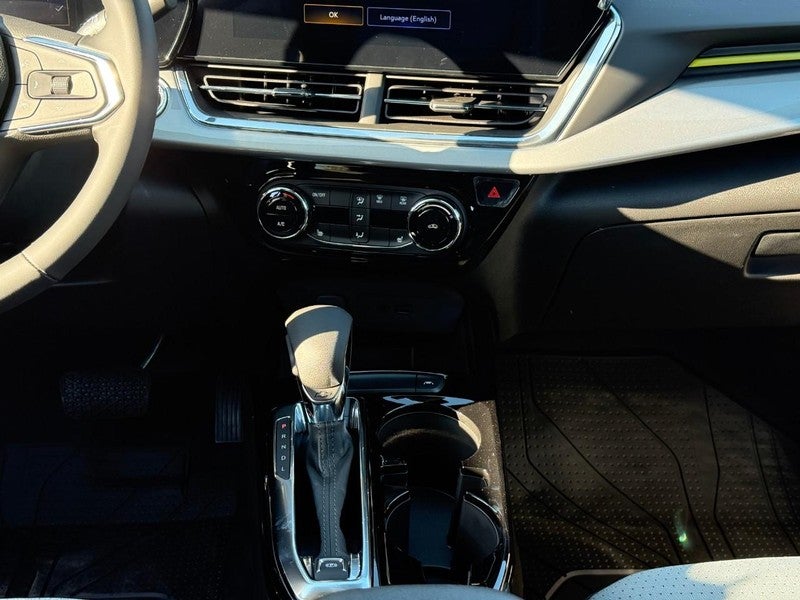 2026 Chevrolet Trax FWD 4dr LT